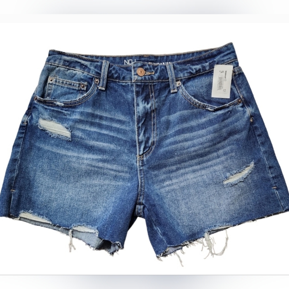 No Boundaries Hi Rise Jean Shorts Sz 9 NWT - Picture 1 of 3